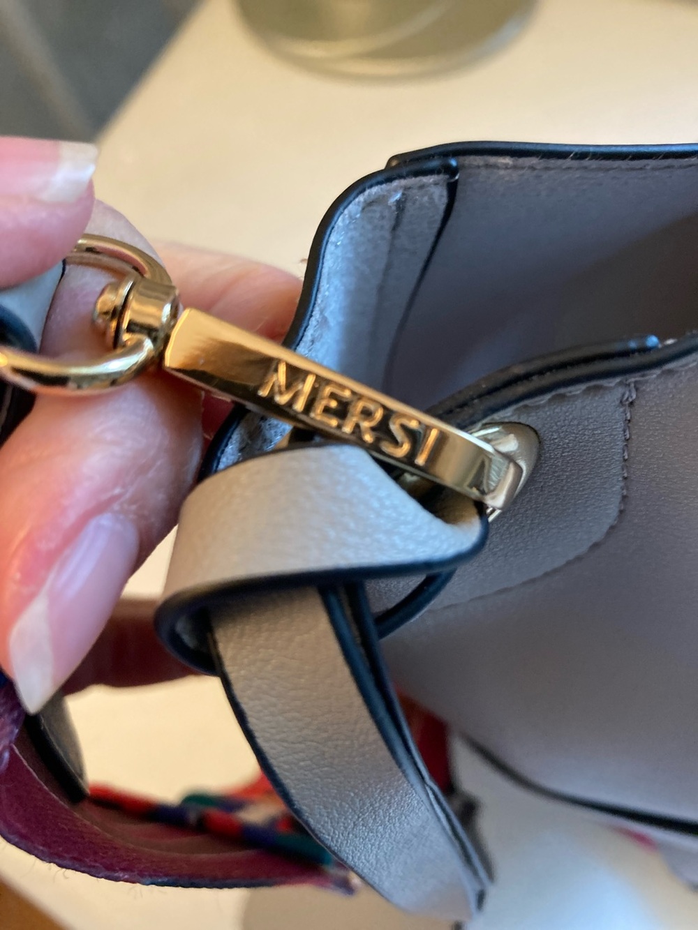 NWOT Mersi Vegan Leather Shoulder Bag with Colorful Strap - Picture 7 of 14